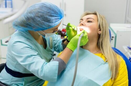 dentist in Robina