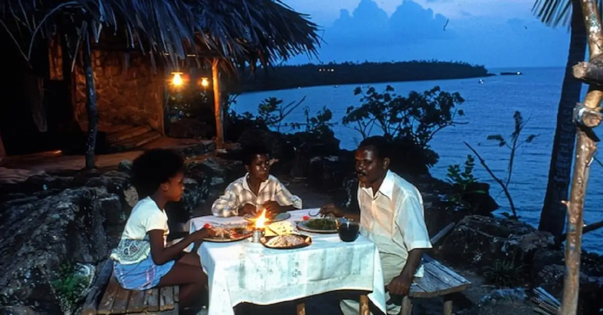 Exploring the Culinary Delights of Island Dining: A Comprehensive Guide